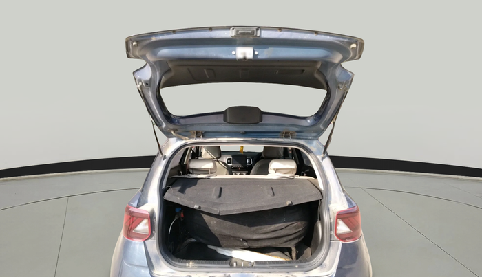 2020 Hyundai VENUE S+ 1.2, Petrol, Manual, 70,494 km, exterior