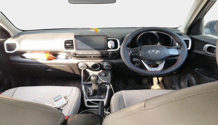 2020 Hyundai VENUE S+ 1.2, Petrol, Manual, 70,494 km, interior