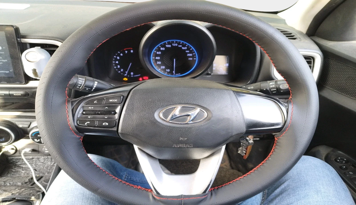 2020 Hyundai VENUE S+ 1.2, Petrol, Manual, 70,494 km, interior