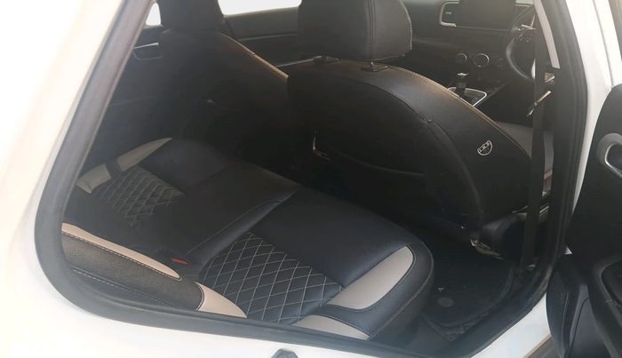 2020 Hyundai VENUE SX PLUS 1.0 TURBO DCT, Petrol, Automatic, 96,976 km, interior