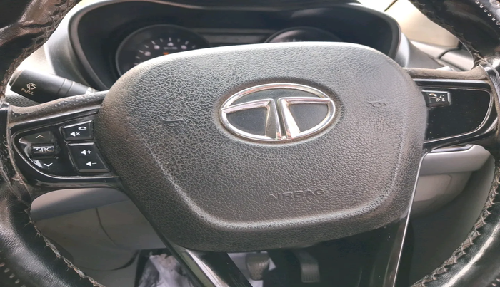 2018 Tata NEXON XM DIESEL, Diesel, Manual, 1,00,217 km, interior