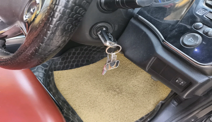 2014 Honda City 1.5L I-VTEC V MT, Petrol, Manual, 1,30,289 km, interior