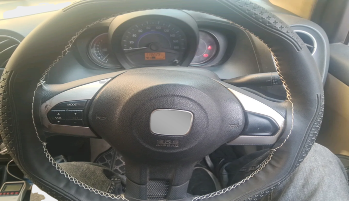 2015 Honda Amaze 1.2L I-VTEC VX, Petrol, Manual, 1,19,229 km, interior