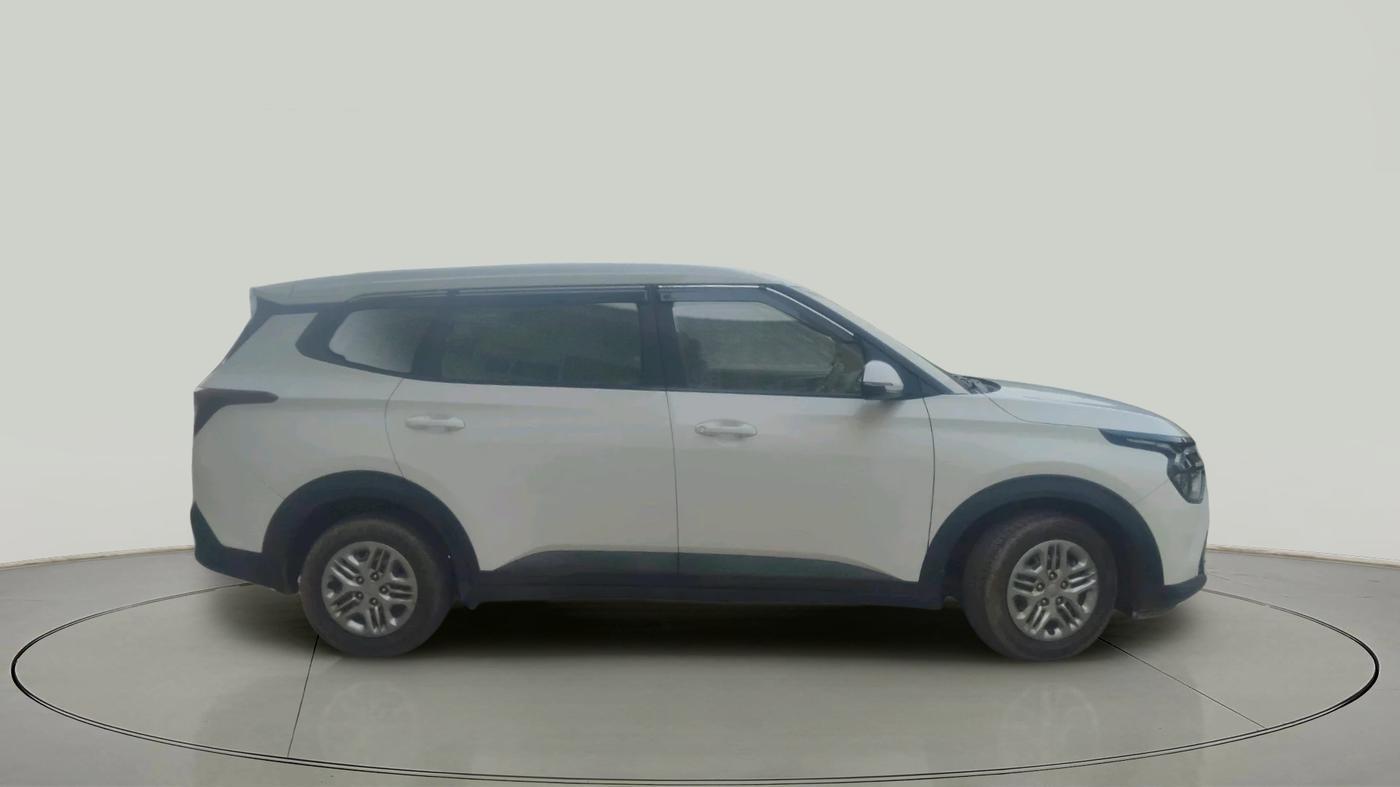 2024 KIA CARENS Premium (O) 1.5 Petrol 7 STR, Petrol, Manual, 26,036 km, exterior