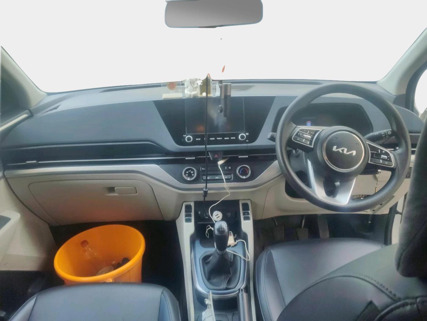 2024 KIA CARENS Premium (O) 1.5 Petrol 7 STR, Petrol, Manual, 26,036 km, interior