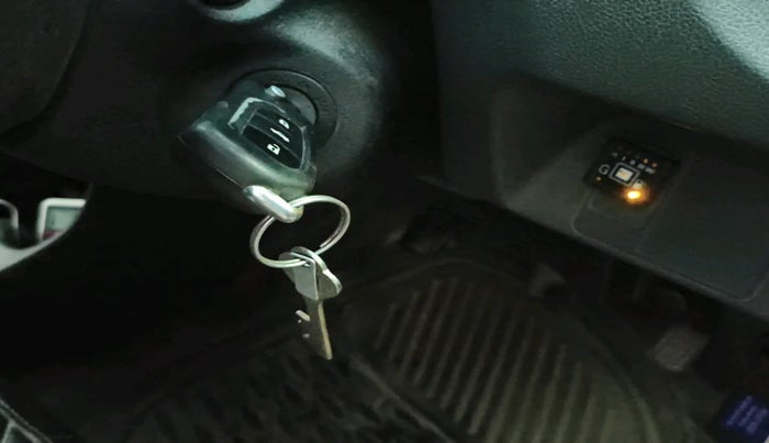 2012 Toyota Etios G, Petrol, Manual, 1,41,758 km, interior