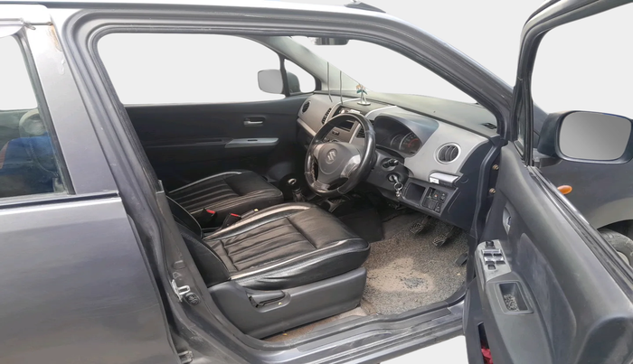 2012 Maruti Wagon R 1.0 VXI, Petrol, Manual, 1,16,974 km, interior