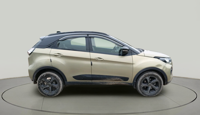 2022 Tata NEXON XZA PLUS (PREMIUM) KAZIRANGA DIESEL, Diesel, Automatic, 92,817 km, exterior
