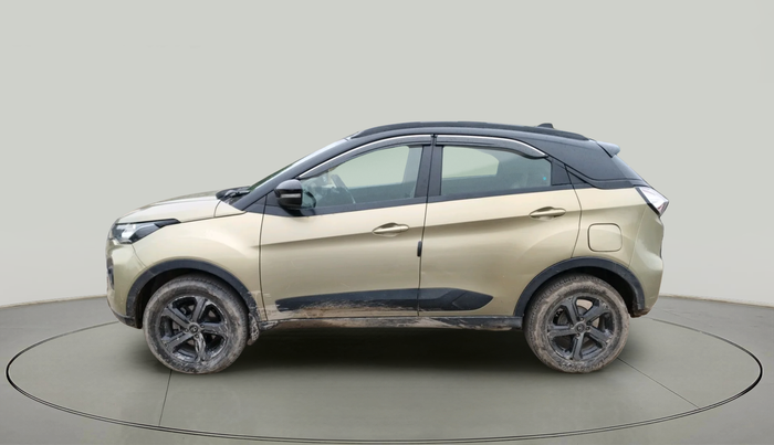 2022 Tata NEXON XZA PLUS (PREMIUM) KAZIRANGA DIESEL, Diesel, Automatic, 92,817 km, exterior