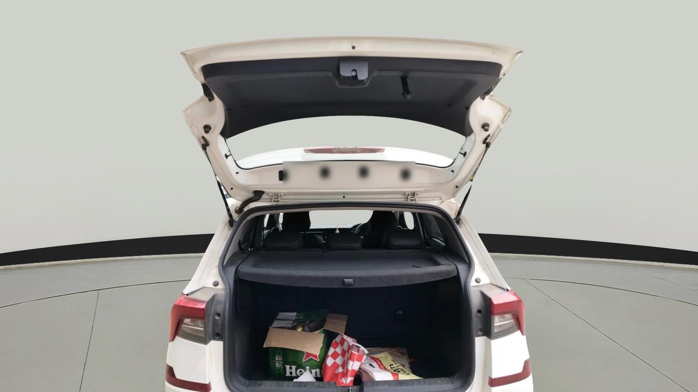 2022 Skoda KUSHAQ AMBITION 1.0L TSI MT, Petrol, Manual, 29,689 km, exterior
