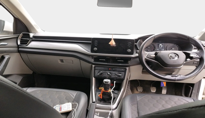 2022 Skoda KUSHAQ AMBITION 1.0L TSI MT, Petrol, Manual, 29,689 km, interior