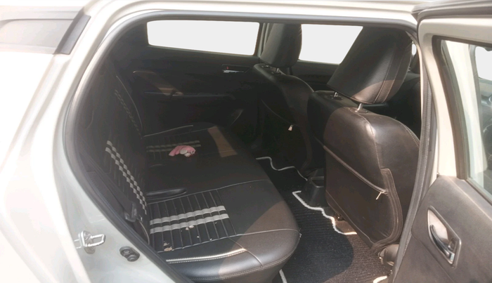 2019 Maruti Swift VXI, Petrol, Manual, 34,140 km, interior