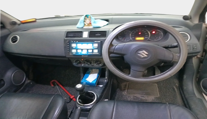 2011 Maruti Swift VXI, Petrol, Manual, 1,09,957 km, interior