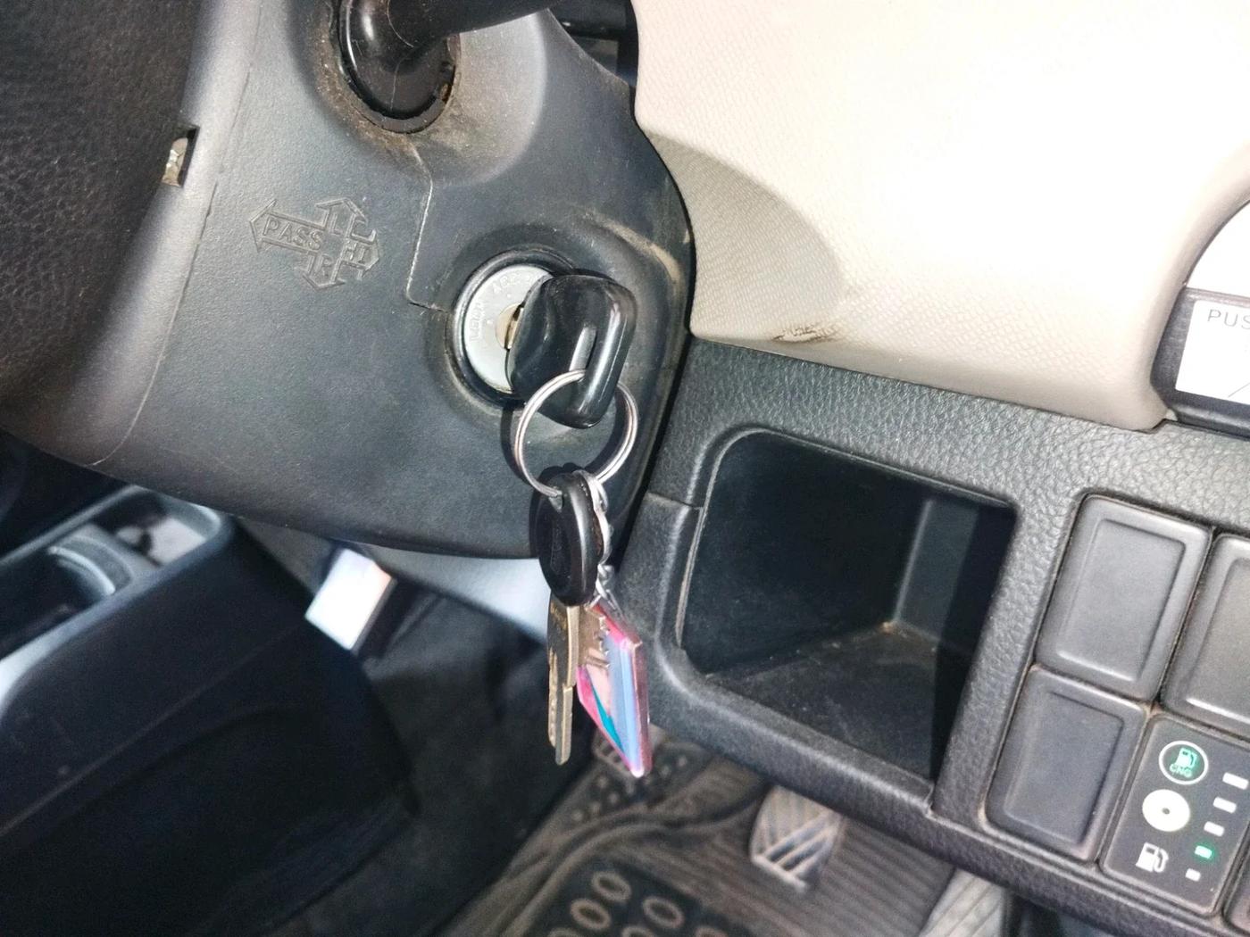 2013 Maruti Wagon R 1.0 LXI CNG, CNG, Manual, 90,564 km, interior