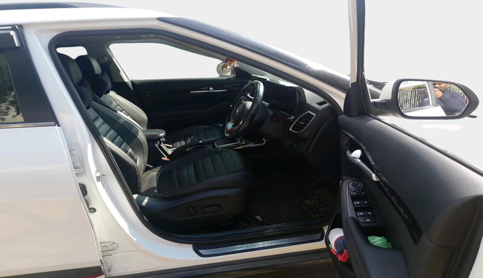 2021 KIA SELTOS GTX PLUS AT 1.5 DIESEL, Diesel, Automatic, 1,10,031 km, interior
