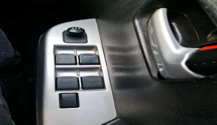 2015 Maruti Wagon R 1.0 VXI, Petrol, Manual, 19,219 km, interior