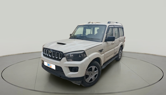 2018 Mahindra Scorpio S7, Diesel, Manual, 79,417 km, exterior