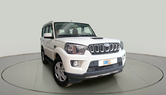 2018 Mahindra Scorpio S7, Diesel, Manual, 64,341 km, exterior