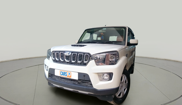 2018 Mahindra Scorpio S7, Diesel, Manual, 64,341 km, exterior