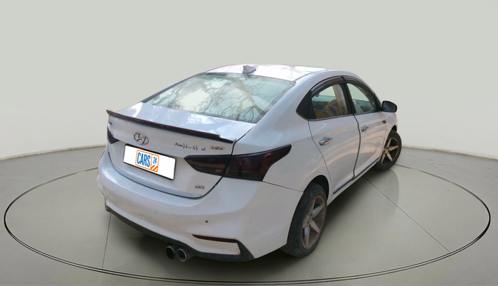 2018 Hyundai Verna 1.6 SX (O) CRDI MT, Diesel, Manual, 98,916 km, exterior