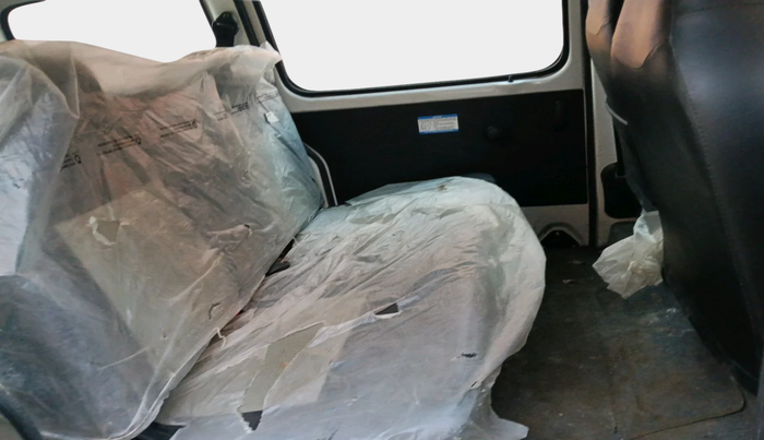 2024 Maruti Eeco 5 STR AC CNG, Petrol, Manual, 12,313 km, interior