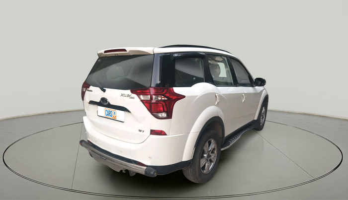 2018 Mahindra XUV500 W7, Diesel, Manual, 51,626 km, exterior