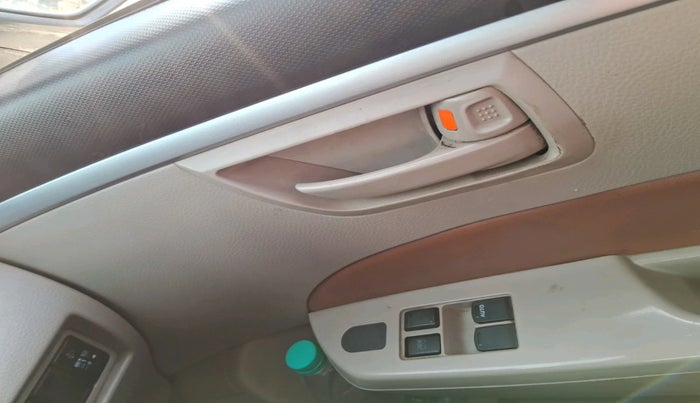 2018 Maruti Swift Dzire TOUR S-CNG, Petrol, Manual, 1,10,801 km, interior