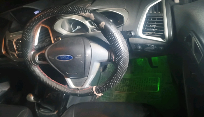 2017 Ford Ecosport TITANIUM 1.5L DIESEL, Diesel, Manual, 1,21,766 km, interior