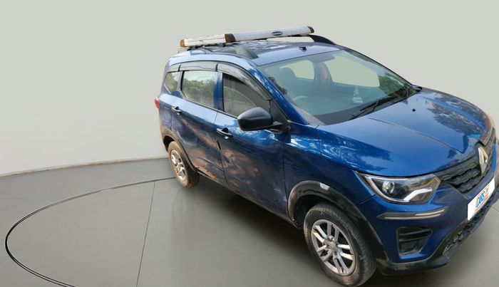 2022 Renault TRIBER RXL MT, Petrol, Manual, 69,790 km, exterior