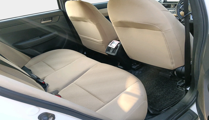 2025 Honda Amaze ZX 1.2 Petrol CVT, Petrol, Automatic, 13,661 km, interior