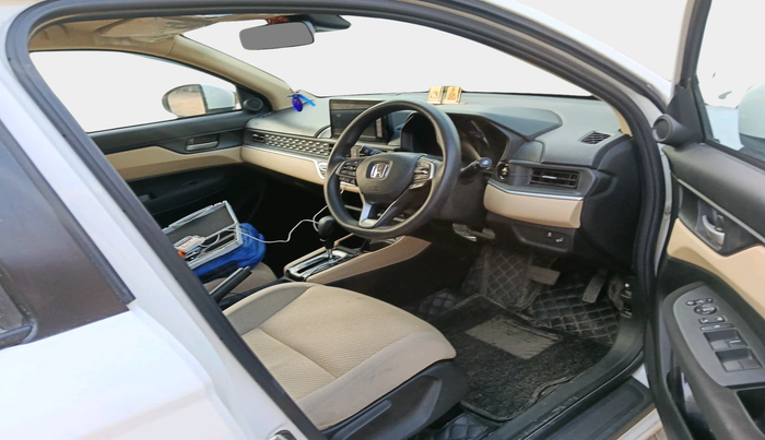 2025 Honda Amaze ZX 1.2 Petrol CVT, Petrol, Automatic, 13,661 km, interior
