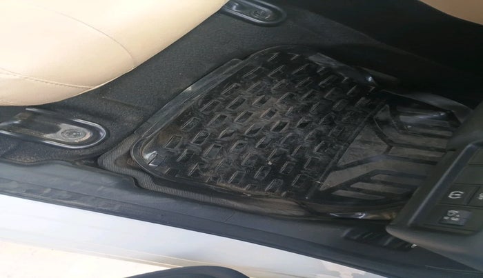 2023 Honda City 1.5L I-VTEC SV, Petrol, Manual, 12,757 km, interior