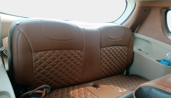 2017 Maruti Ertiga VXI CNG, Petrol, Manual, 1,53,945 km, interior