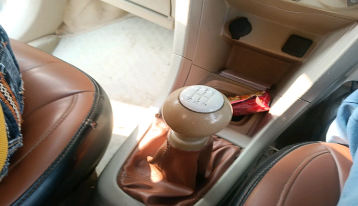 2017 Maruti Ertiga VXI CNG, Petrol, Manual, 1,53,945 km, interior