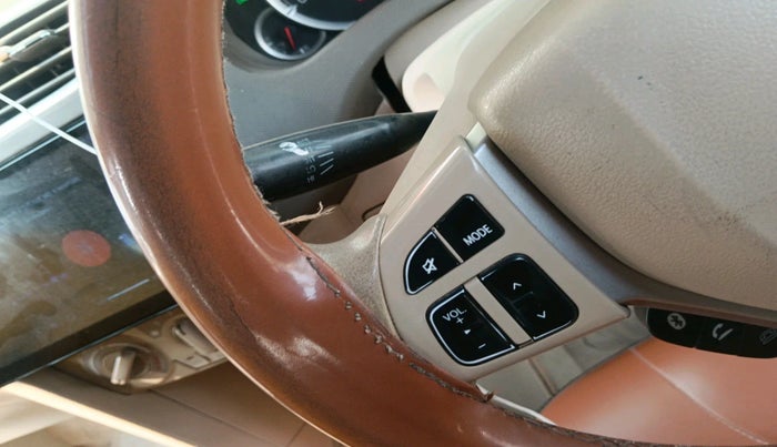 2017 Maruti Ertiga VXI CNG, Petrol, Manual, 1,53,945 km, interior