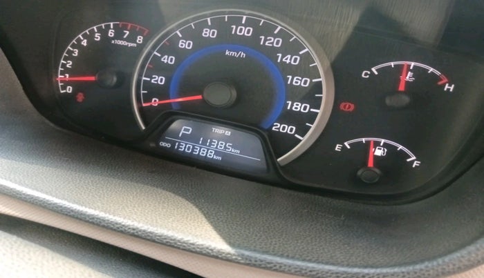 2014 Hyundai Grand i10 SPORTZ AT 1.2 KAPPA VTVT, Petrol, Automatic, 1,30,388 km, interior