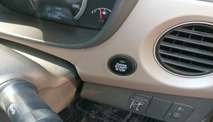 2014 Hyundai Grand i10 SPORTZ AT 1.2 KAPPA VTVT, Petrol, Automatic, 1,30,388 km, interior