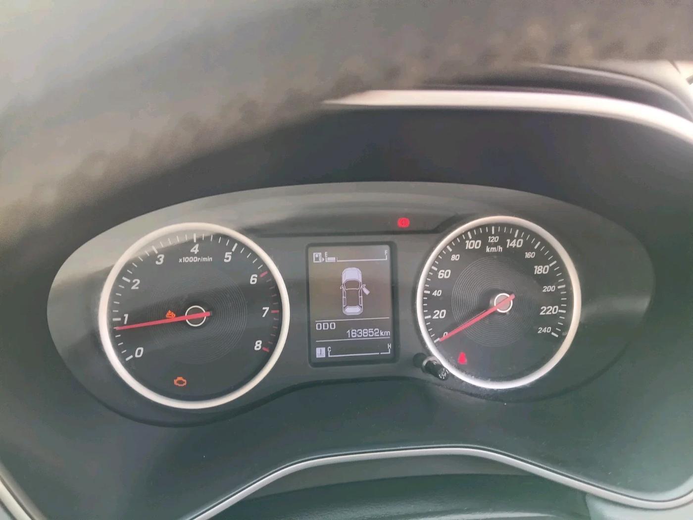 2021 MG HECTOR SUPER 2.0 DIESEL, Diesel, Manual, 1,63,852 km, interior