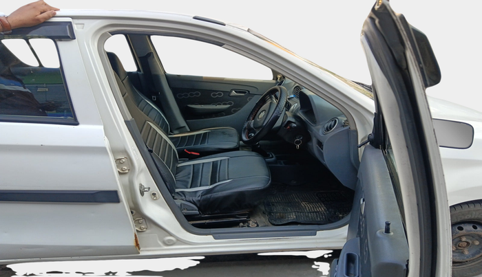 2013 Maruti Alto 800 LXI, Petrol, Manual, 1,00,611 km, interior
