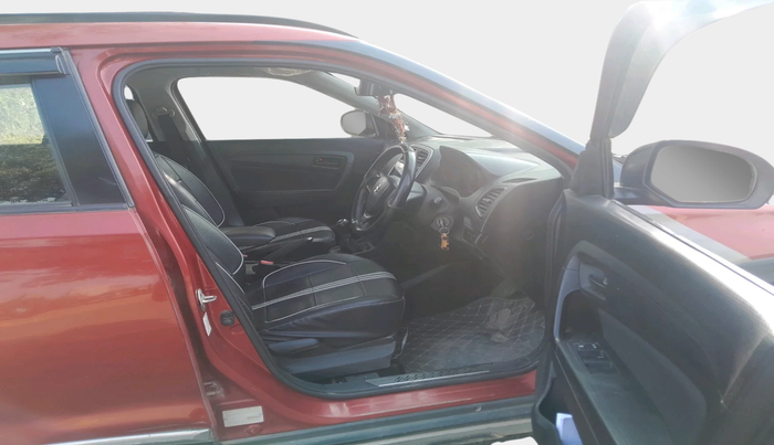 2018 Maruti Vitara Brezza VDI, Diesel, Manual, 78,066 km, interior