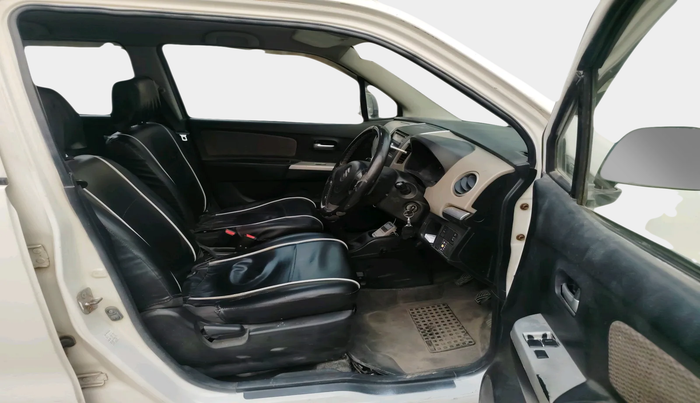 2013 Maruti Wagon R 1.0 LXI CNG, Petrol, Manual, 1,17,586 km, interior