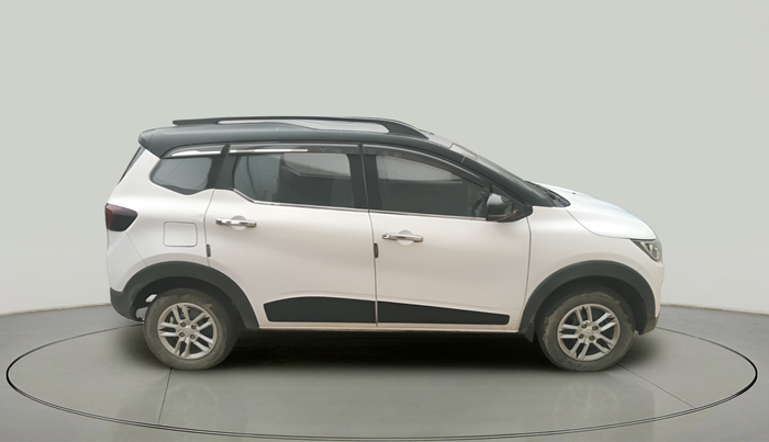 2022 Renault TRIBER RXT, Petrol, Manual, 28,760 km, exterior