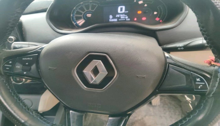 2022 Renault TRIBER RXT, Petrol, Manual, 28,760 km, interior