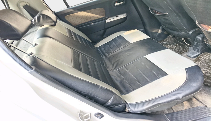 2016 Maruti Wagon R 1.0 VXI, Petrol, Manual, 66,899 km, interior