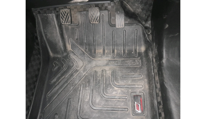 2023 Maruti Grand Vitara SIGMA SMART HYBRID, Petrol, Manual, 9,032 km, interior