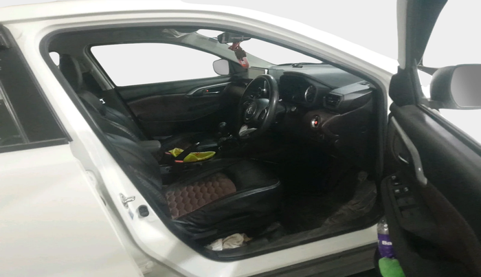 2023 Maruti Grand Vitara SIGMA SMART HYBRID, Petrol, Manual, 9,032 km, interior