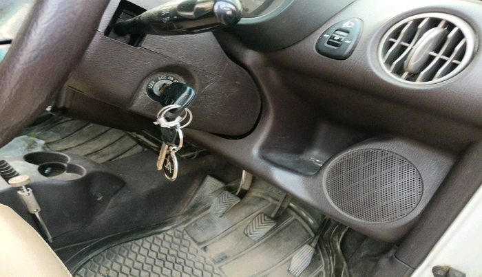 2013 Hyundai Santro Xing GL PLUS, Petrol, Manual, 88,420 km, interior