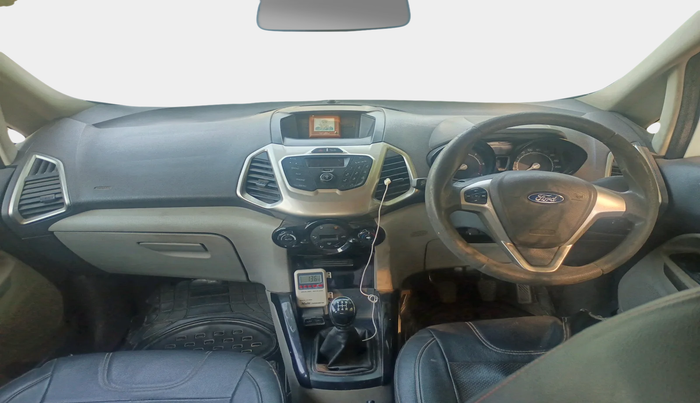 2015 Ford Ecosport TREND 1.5L DIESEL, Diesel, Manual, 2,04,564 km, interior