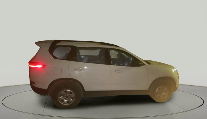 2023 Tata Safari XE, Diesel, Manual, 46,141 km, exterior