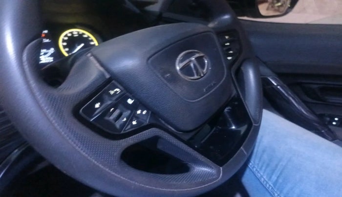 2023 Tata Safari XE, Diesel, Manual, 46,141 km, interior